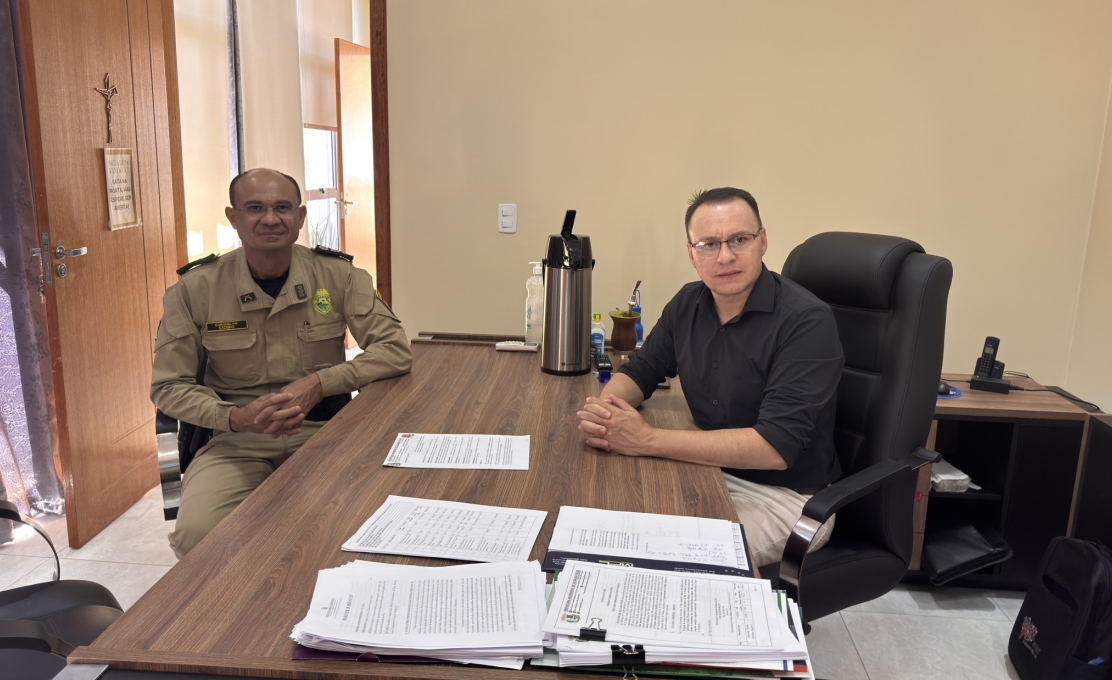 Prefeito Recebe Comandante do 7º Comando Regional da PM