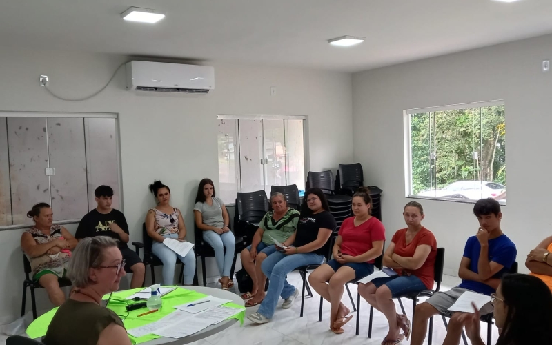 Reunião com os jovens aprendizes marca início de uma nova etapa